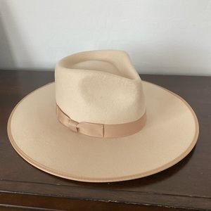 Lack of Color - Ivory Rancher (S)